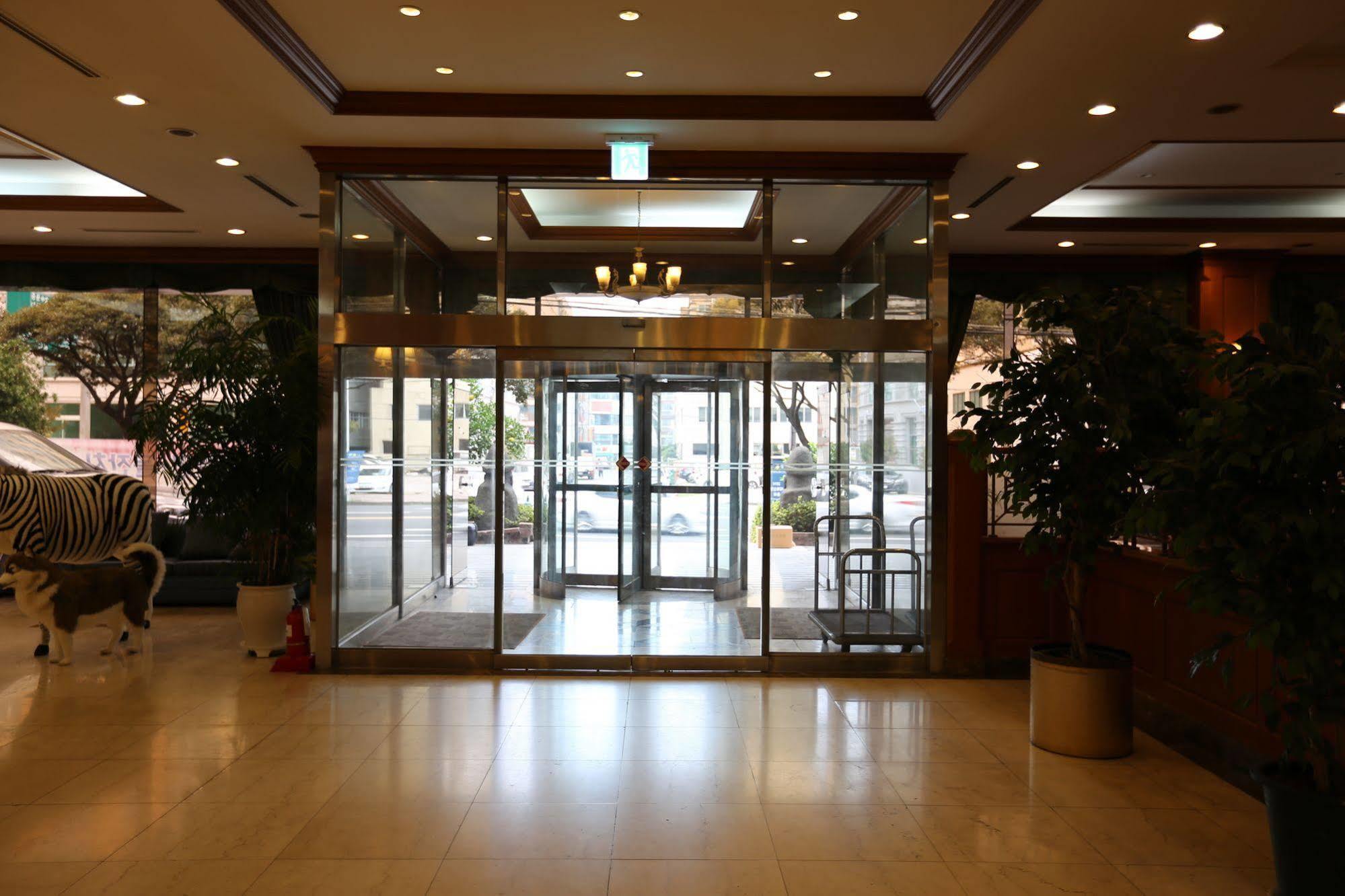 Samhaein Hotel Jeju Luaran gambar